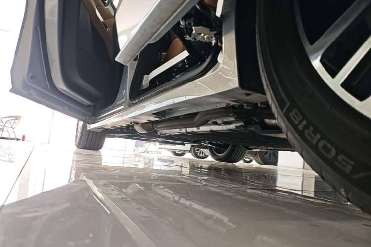 Used GAC Trumpchi E8 New Energy 2024 150km MAX+ Left Side Sill