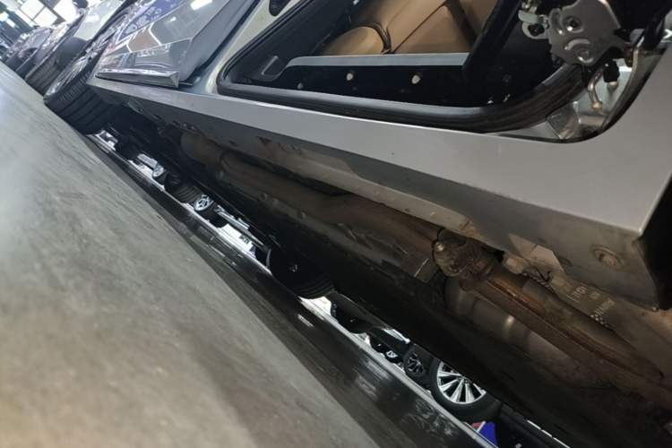 Used GAC Trumpchi E8 New Energy 2024 150km MAX+ Left Side Sill