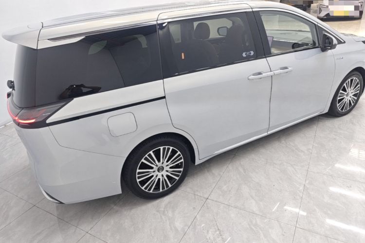Used GAC Trumpchi E8 New Energy 2024 150km MAX+ Rear Right 45 Deg