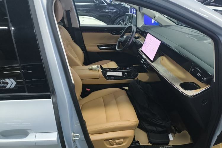 Used GAC Trumpchi E8 New Energy 2024 150km MAX+ Right Front Seat