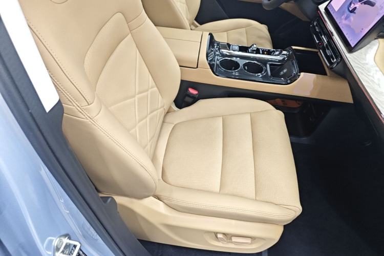 Used GAC Trumpchi E8 New Energy 2024 150km MAX+ Right Front Seat