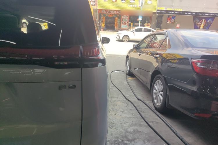Used GAC Trumpchi E8 New Energy 2024 150km MAX+ Right Rear Taillight