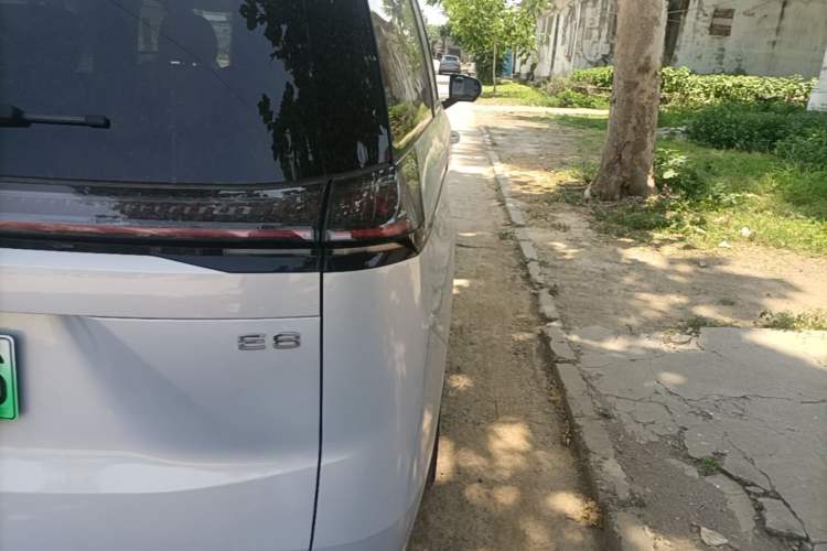 Used GAC Trumpchi E8 New Energy 2024 150km MAX+ Right Rear Taillight