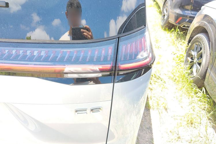 Used GAC Trumpchi E8 New Energy 2024 150km MAX+ Right Rear Taillight