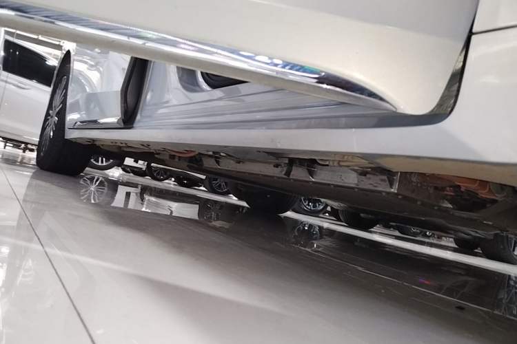 Used GAC Trumpchi E8 New Energy 2024 150km MAX+ Right Side Sill