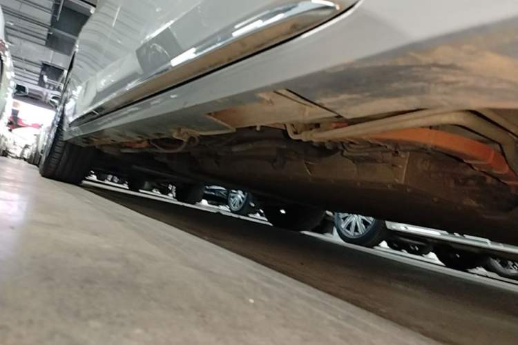Used GAC Trumpchi E8 New Energy 2024 150km MAX+ Right Side Sill