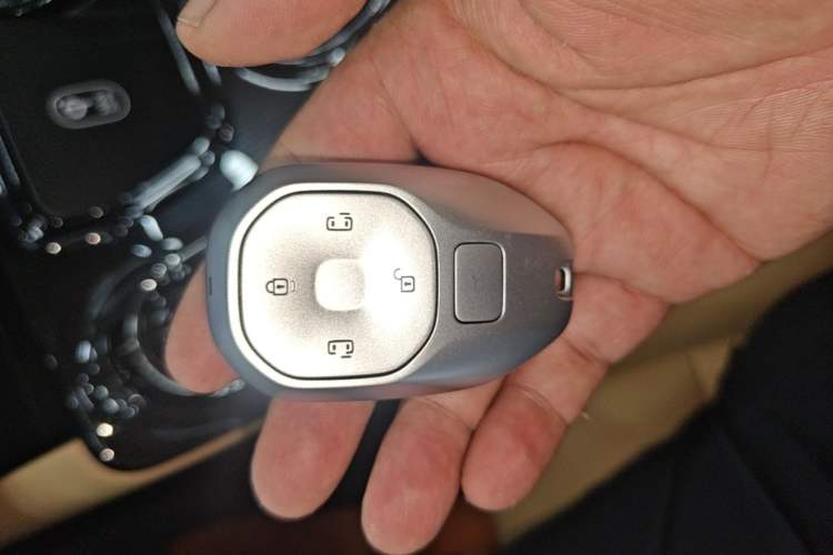 Used GAC Trumpchi E8 New Energy 2024 150km MAX+ Vehicle Key