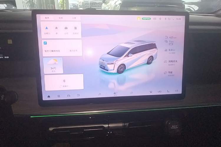 Used GAC Trumpchi E8 New Energy 2024 150km MAX Audio And AC Panel
