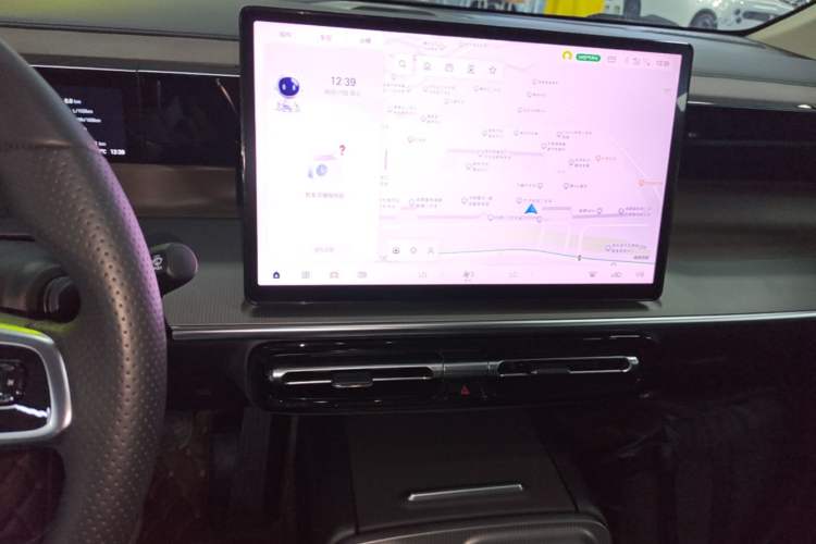 Used GAC Trumpchi E8 New Energy 2024 150km PRO Audio And AC Panel