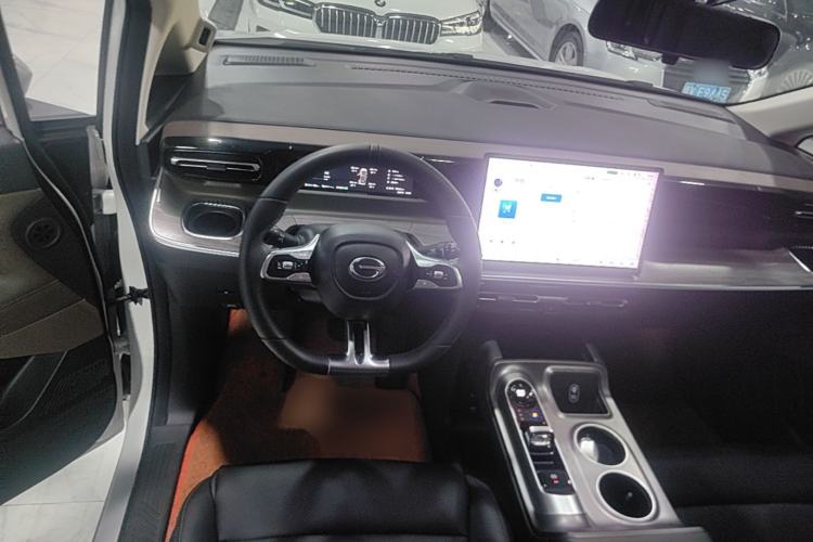 Used GAC Trumpchi E8 New Energy 2024 150km MAX Center Console