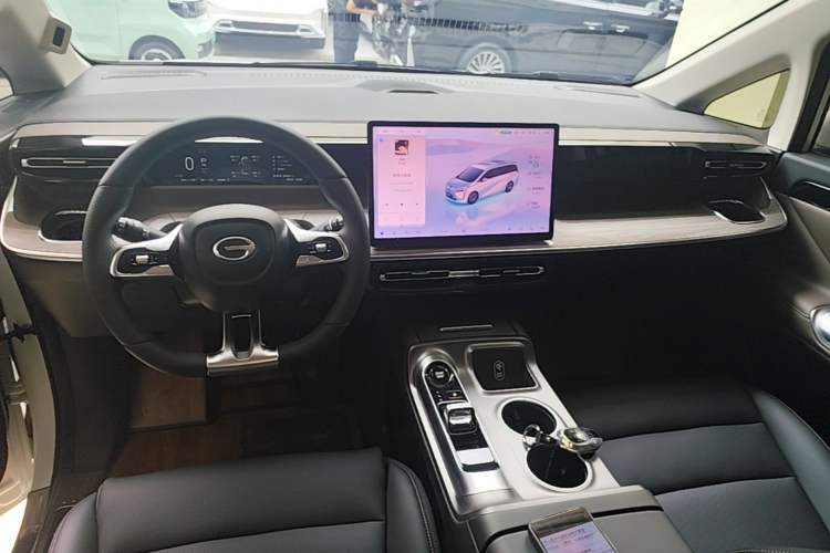 Used GAC Trumpchi E8 New Energy 2024 150km MAX Center Console