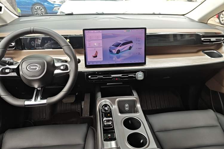 Used GAC Trumpchi E8 New Energy 2024 150km MAX Center Console