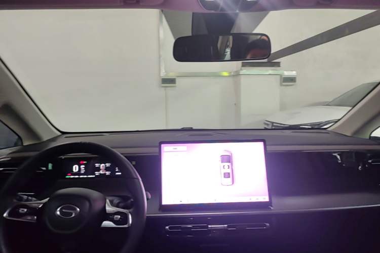 Used GAC Trumpchi E8 New Energy 2024 150km PRO Center Console