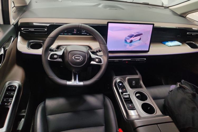 Used GAC Trumpchi E8 New Energy 2024 150km MAX Center Console