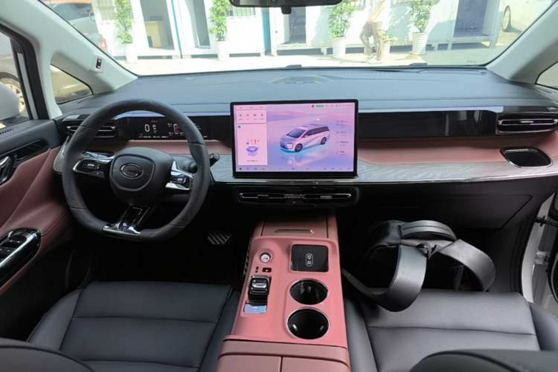 Used GAC Trumpchi E8 New Energy 2024 150km MAX+ Center Console