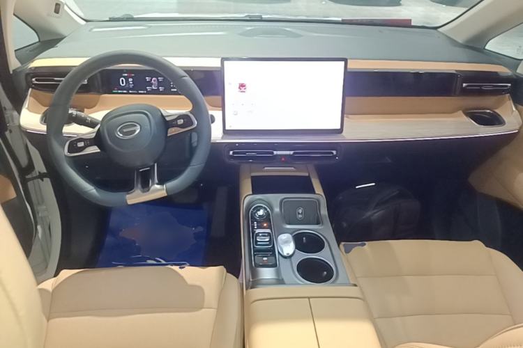 Used GAC Trumpchi E8 New Energy 2024 150km MAX Center Console