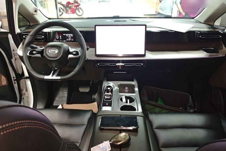 Used GAC Trumpchi E8 New Energy 2024 150km MAX Center Console