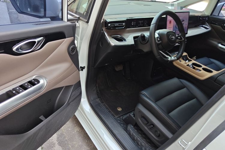 Used GAC Trumpchi E8 New Energy 2024 150km MAX Driver Seat