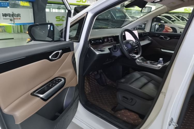 Used GAC Trumpchi E8 New Energy 2024 150km PRO Driver Seat