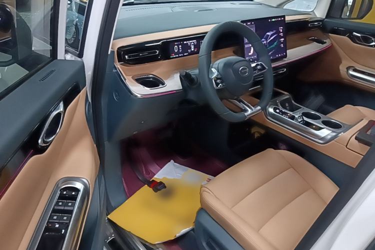 Used GAC Trumpchi E8 New Energy 2024 150km Longteng Glorious+ Driver Seat