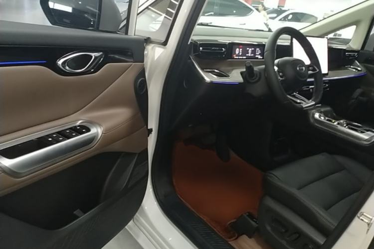 Used GAC Trumpchi E8 New Energy 2024 150km MAX Driver Seat
