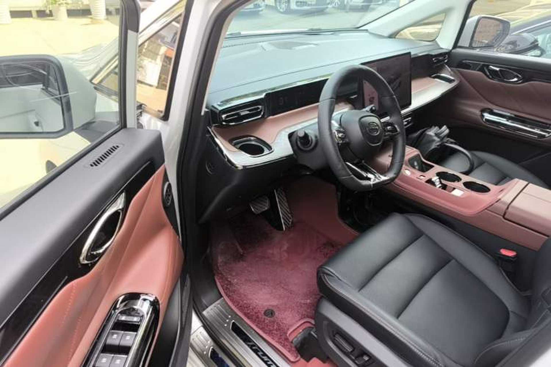 Used GAC Trumpchi E8 New Energy 2024 150km MAX+ Driver Seat