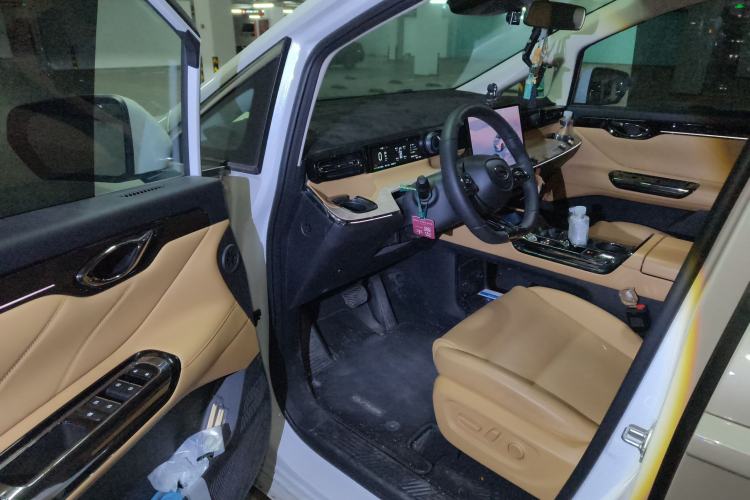 Used GAC Trumpchi E8 New Energy 2024 150km MAX+ Driver Seat