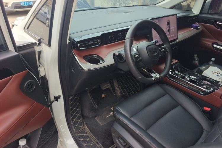 Used GAC Trumpchi E8 New Energy 2024 150km MAX Driver Seat