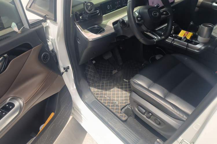Used GAC Trumpchi E8 New Energy 2024 150km MAX Driver Seat