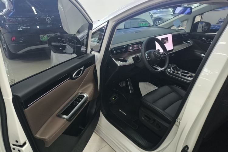 Used GAC Trumpchi E8 New Energy 2024 150km MAX Driver Seat