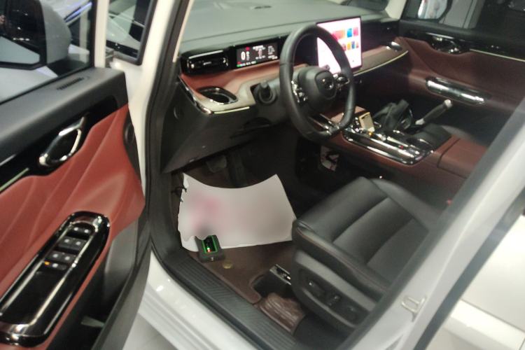 Used GAC Trumpchi E8 New Energy 2024 150km MAX+ Driver Seat