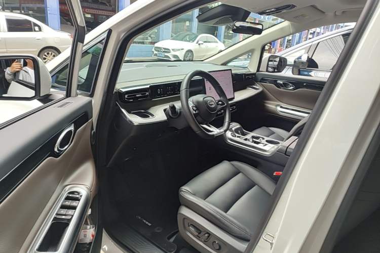 Used GAC Trumpchi E8 New Energy 2024 150km MAX+ Driver Seat