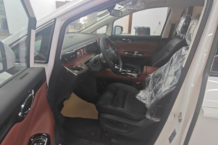 Used GAC Trumpchi E8 New Energy 2024 150km MAX+ Driver Seat