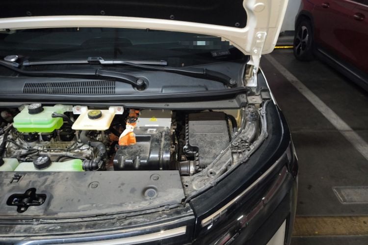 Used GAC Trumpchi E8 New Energy 2024 150km Dragon Roar Starry Night+ Engine Bay Left