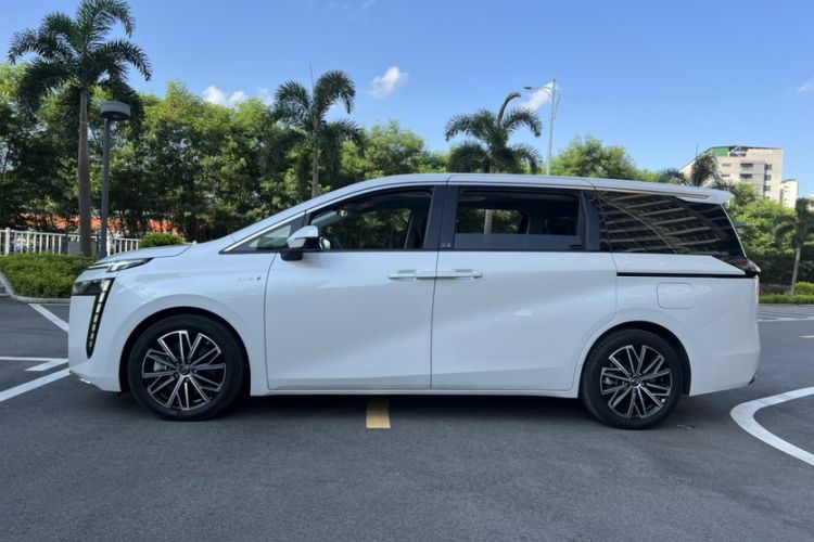 Used GAC Trumpchi E8 New Energy 2024 150km MAX Exterior 2