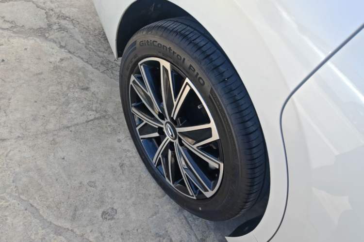 Used GAC Trumpchi E8 New Energy 2024 150km PRO Exterior 5