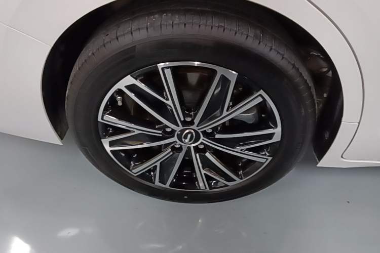 Used GAC Trumpchi E8 New Energy 2024 150km Longteng Glorious+ Exterior 5