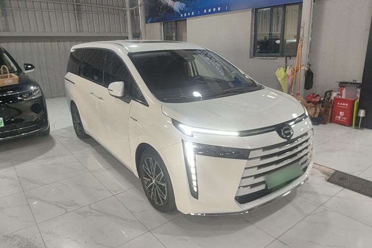 Used GAC Trumpchi E8 New Energy 2024 150km MAX Front Right 45 Deg