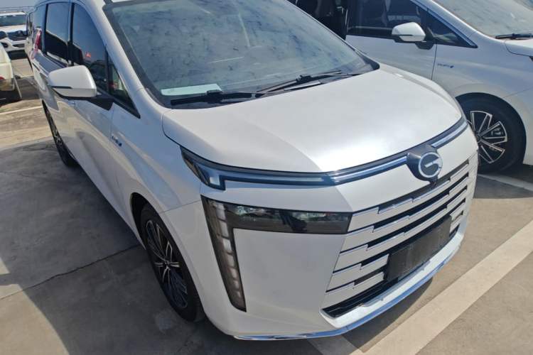 Used GAC Trumpchi E8 New Energy 2024 150km PRO Front Right 45 Deg