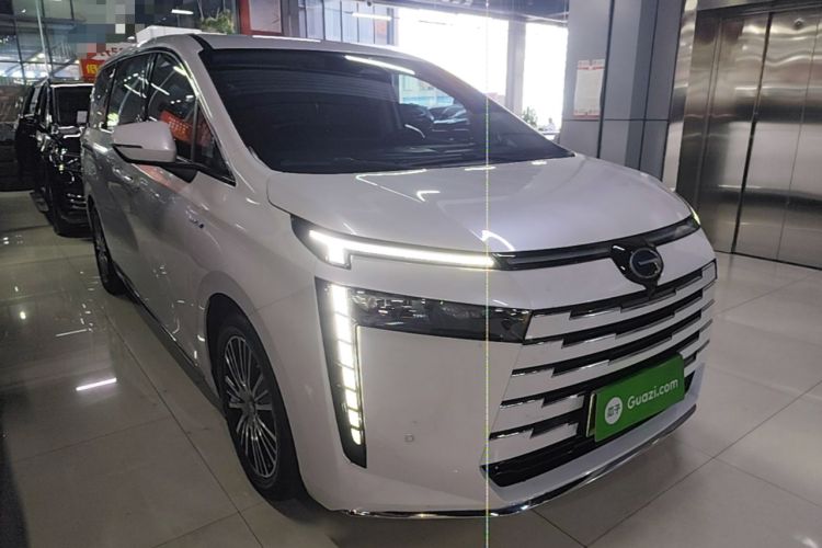 Used GAC Trumpchi E8 New Energy 2024 150km MAX+ Front Right 45 Deg