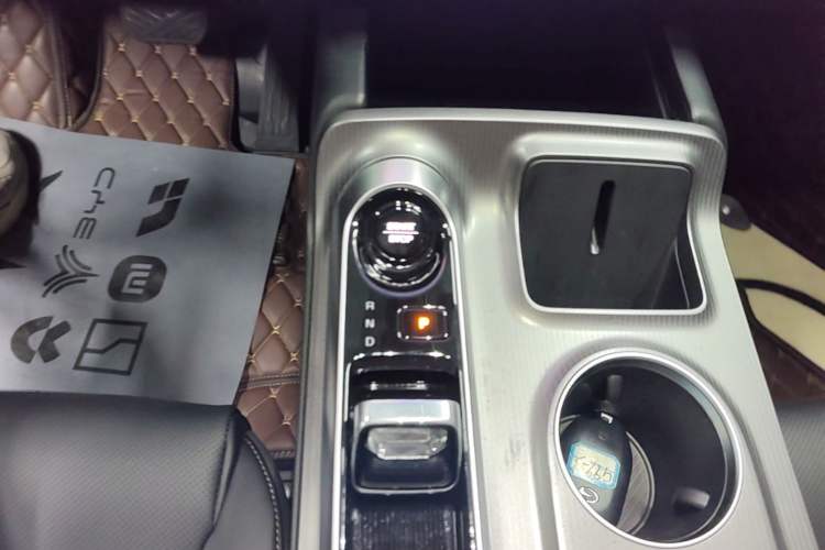Used GAC Trumpchi E8 New Energy 2024 150km PRO Gear Lever
