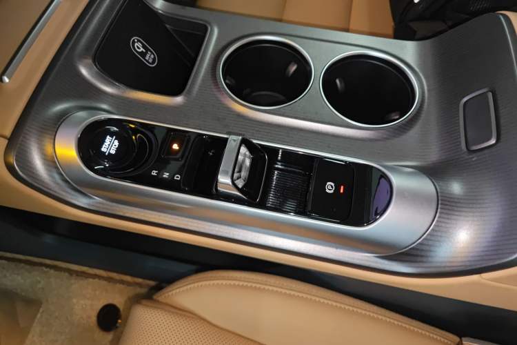Used GAC Trumpchi E8 New Energy 2024 150km MAX Gear Lever