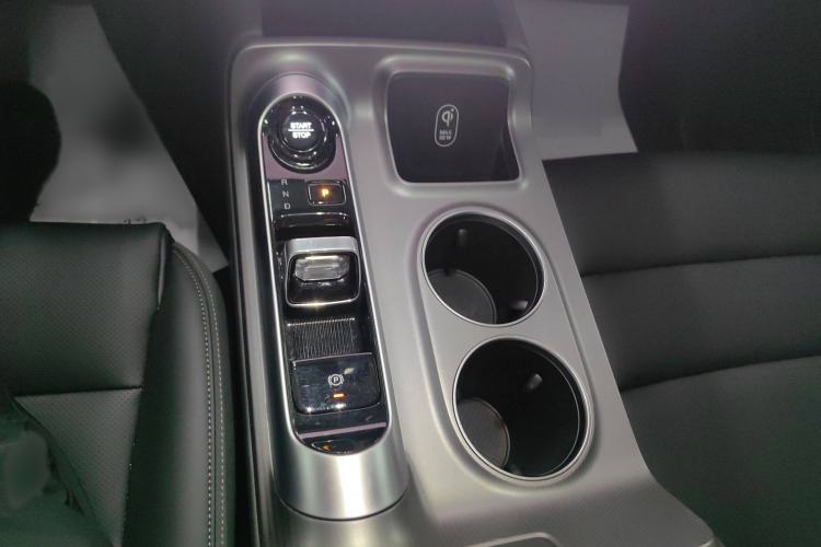Used GAC Trumpchi E8 New Energy 2024 150km Longteng Starry Night Edition Gear Lever