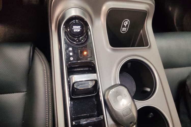 Used GAC Trumpchi E8 New Energy 2024 150km MAX Gear Lever