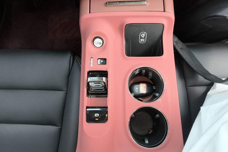 Used GAC Trumpchi E8 New Energy 2024 150km MAX+ Gear Lever