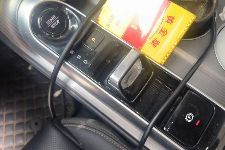 Used GAC Trumpchi E8 New Energy 2024 150km MAX Gear Lever
