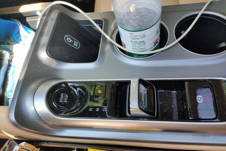 Used GAC Trumpchi E8 New Energy 2024 150km MAX Gear Lever