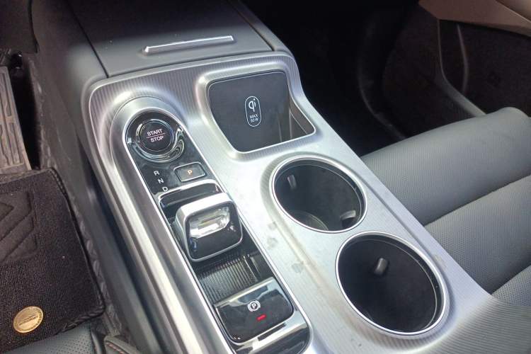Used GAC Trumpchi E8 New Energy 2024 150km MAX Gear Lever