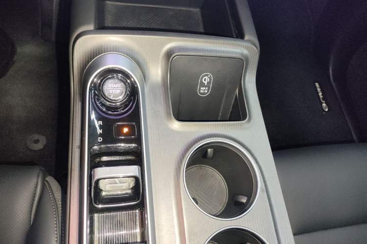 Used GAC Trumpchi E8 New Energy 2024 150km MAX Gear Lever