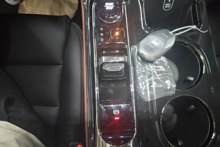 Used GAC Trumpchi E8 New Energy 2024 150km MAX+ Gear Lever